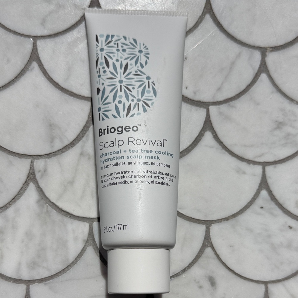 Briogeo Scalp Revival Cooling Scalp Mask in White